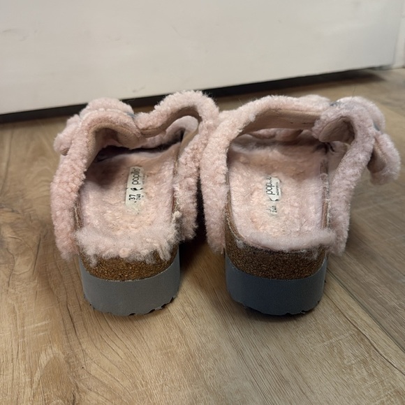 Papillio by Birkenstock Arizona Big Buckle Teddy Shearling Platform Sandals 37 - Picture 4 of 7